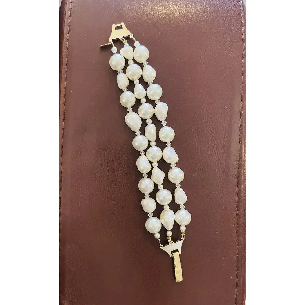 Vintage Karla Jordan Bracelet Beaded Faux Pearl Signed Statement 6.75” Gold Tone